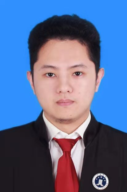 毛靖尹律师